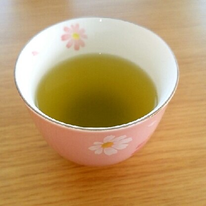 生姜と緑茶の組み合わせは初めてでした！風味よく健康にも良さそうですね★ごちそう様でした～♪